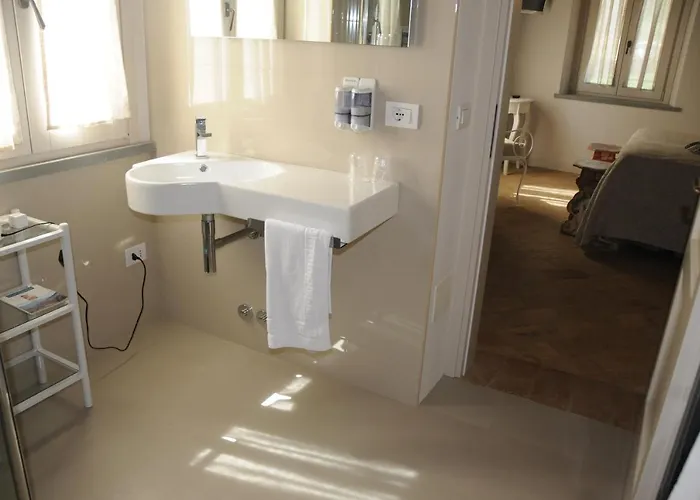 Corte San Ruffillo Country Фермерский дом Dovadola